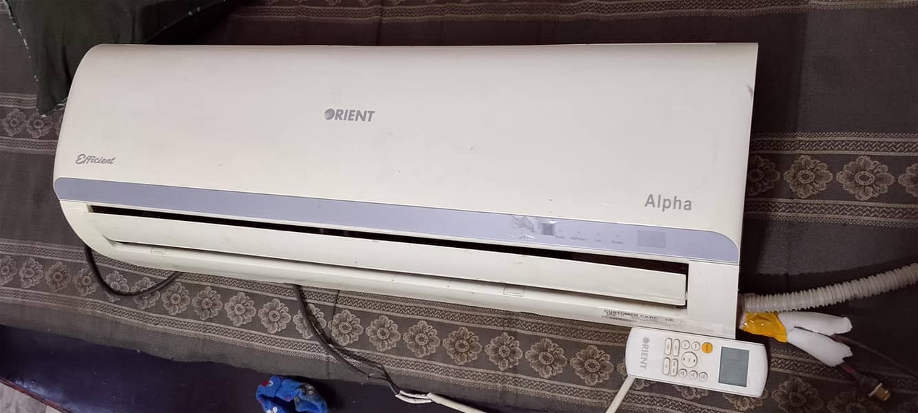 Orient AC 1