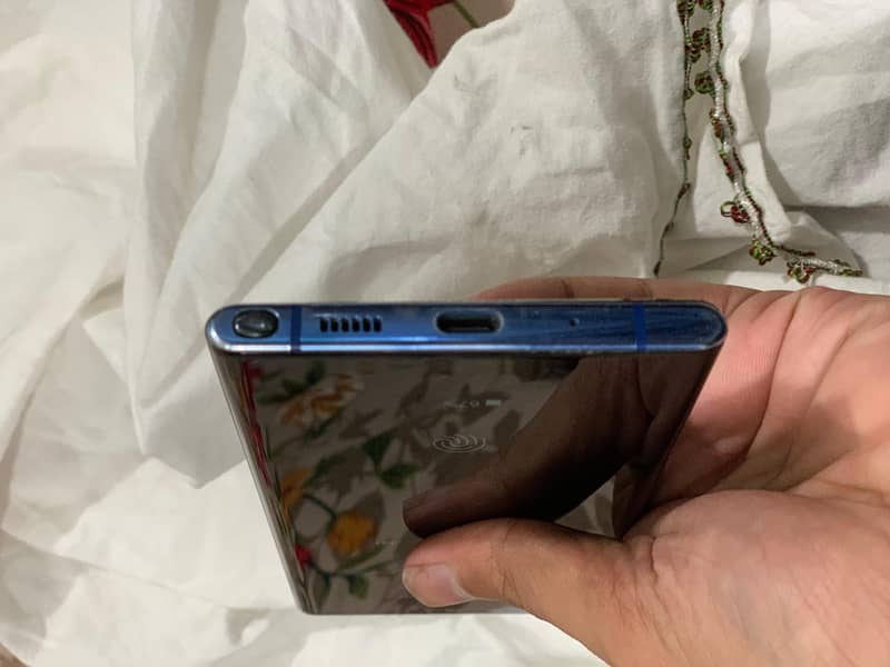 Samsung Mobile Note 10 Plus 4