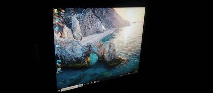 Dell 19" IPS led monitor