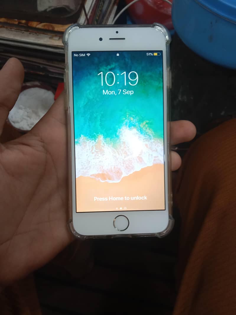 Apple iPhone 6 2