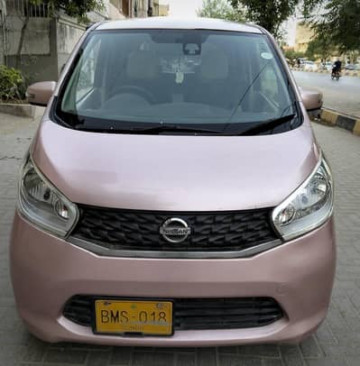 Nissan Dayz model 2015 660cc