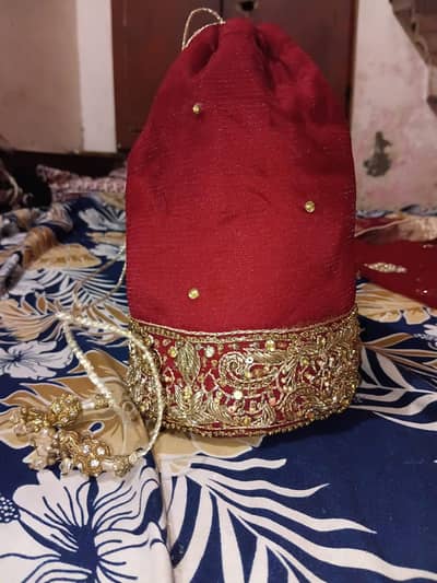 bridal lehnga for sale with jewelry