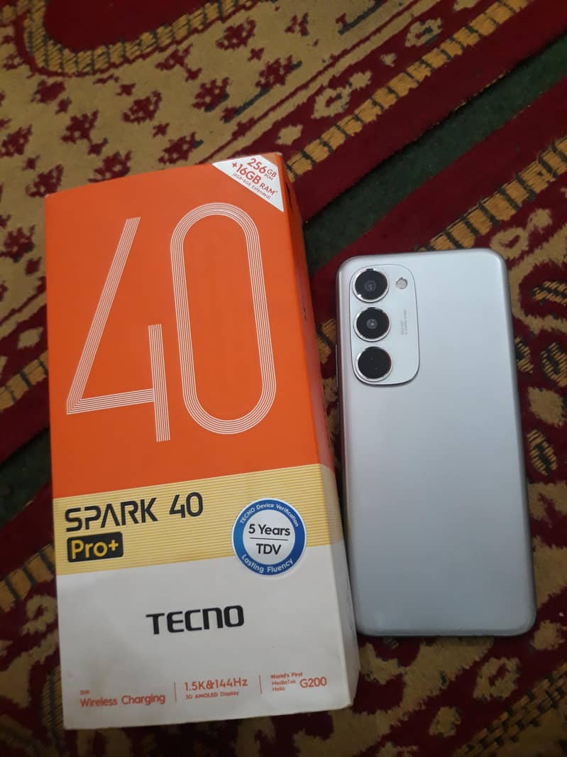 Tecno Spark 40 pro + 2