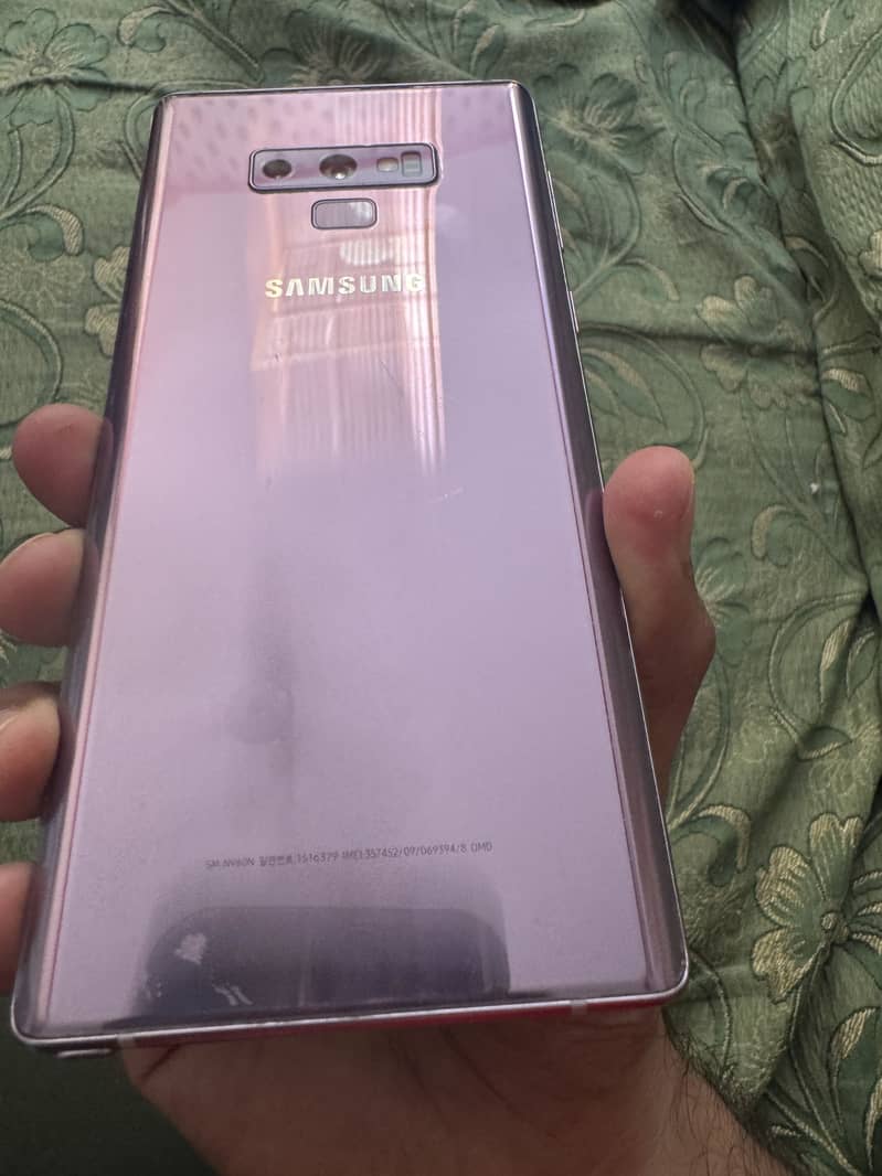 Samsung Mobile Note 9 5