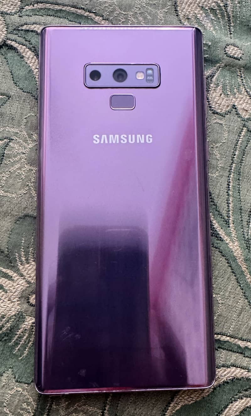 Samsung Mobile Note 9 6