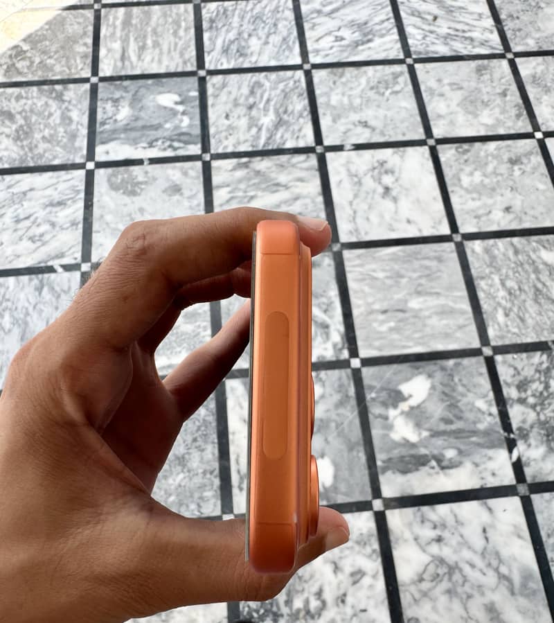 Apple iPhone 17 Pro 3