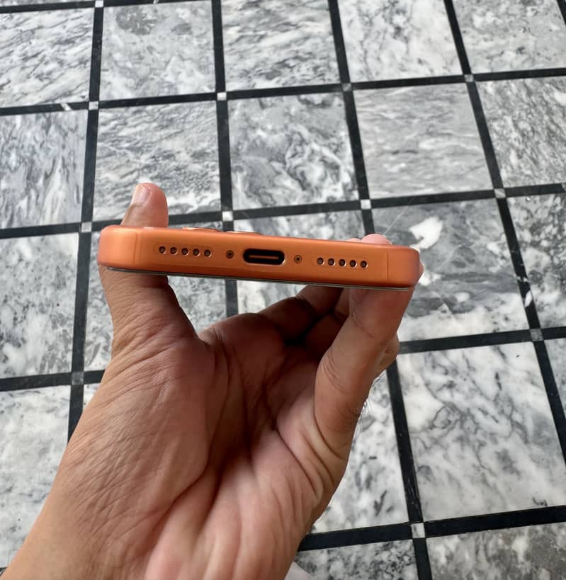 Apple iPhone 17 Pro 6