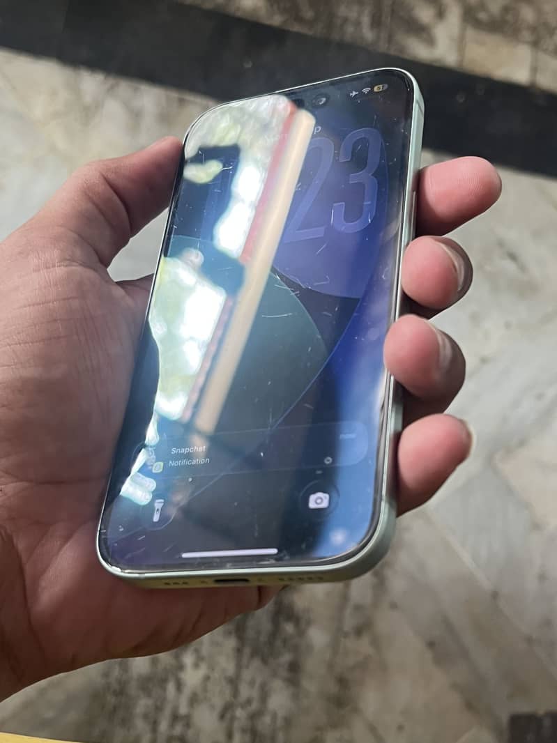 Apple iPhone 15 1