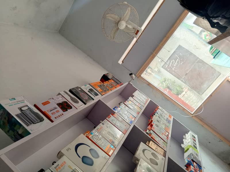 mobile Shop 6