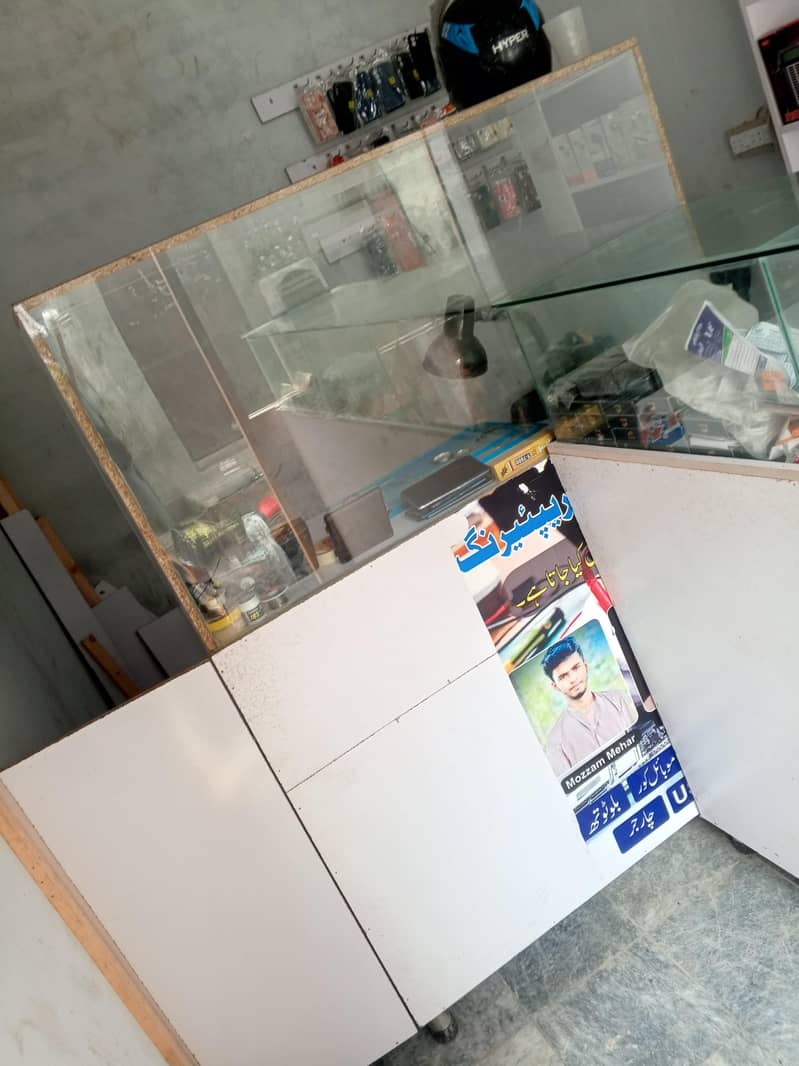 mobile Shop 7