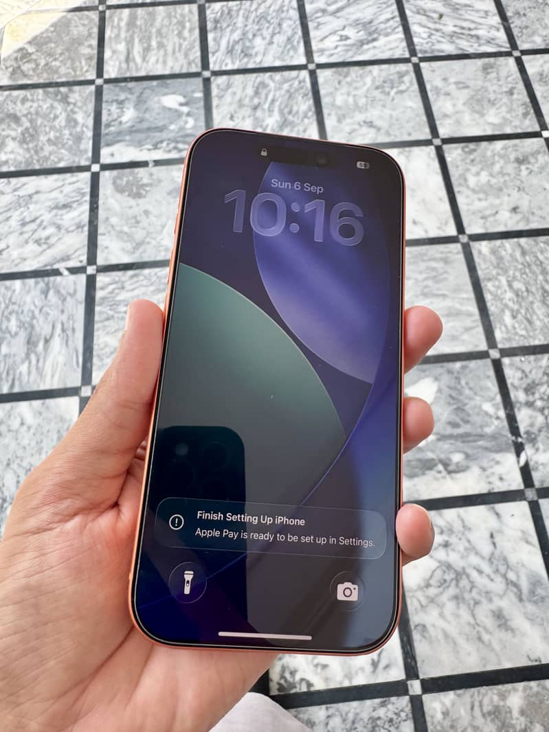 Apple iPhone 17 Pro 1