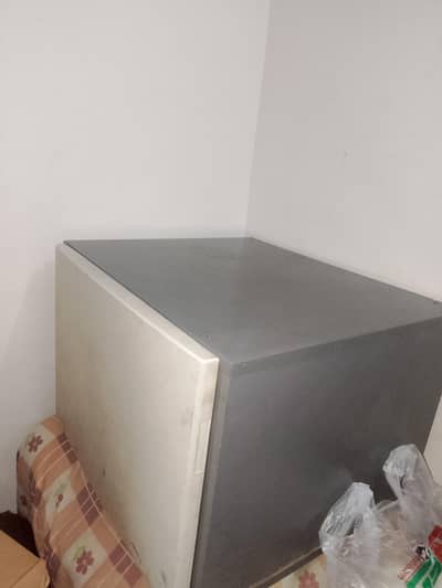 cupboard storage box