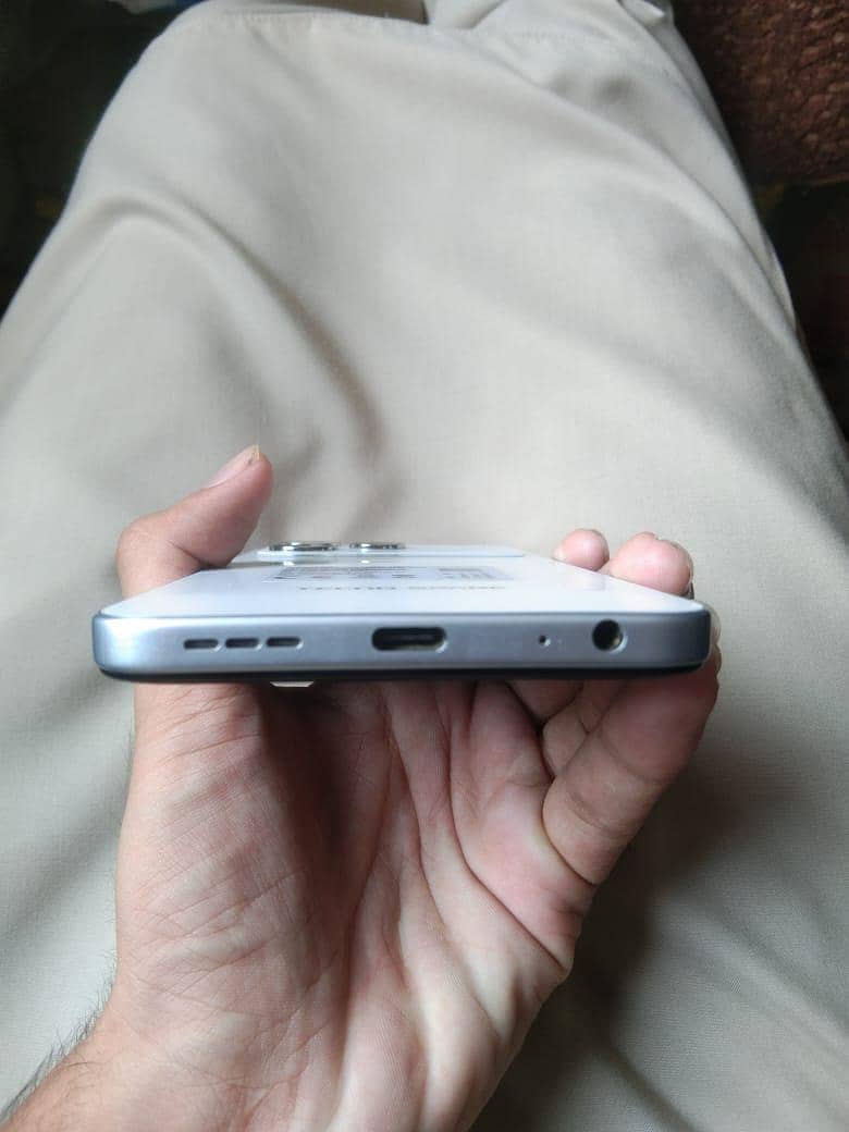 Tecno Spark 40 2
