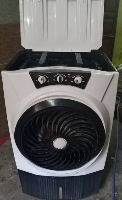 Room Air Collar