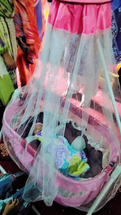 baby jhola 2 time used