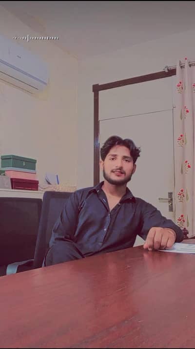 4 sal experience office boys  tea  Calenig Baki digar kam