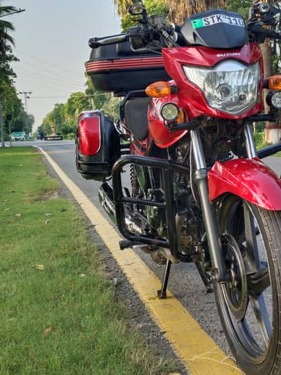 Suzuki GR 150 Total Genuine