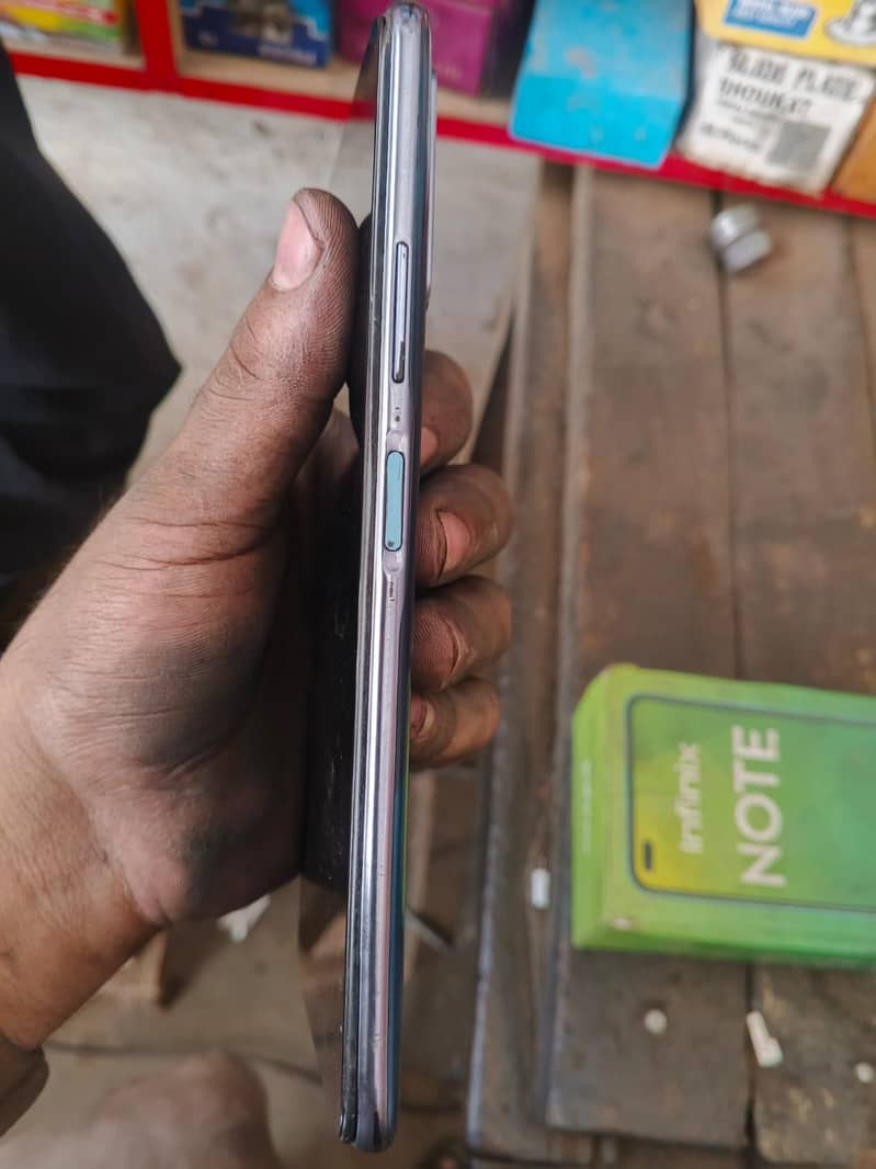 Infinix Note 8 3