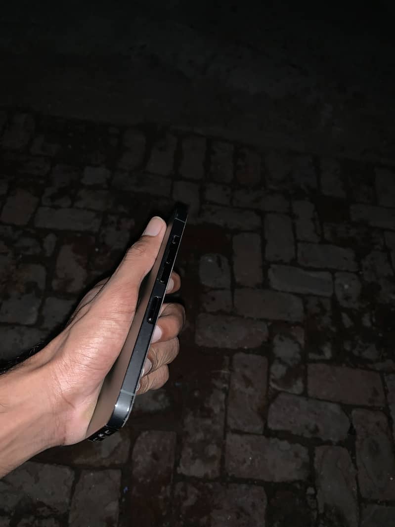 Apple iPhone 13 Pro 5