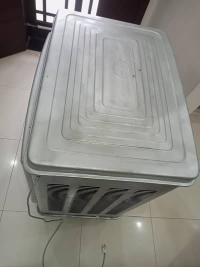Room cooler