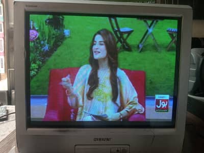 Sony Orignal Tv 21" 10/8 kisi ny lena ho to rbta kre Discount possible
