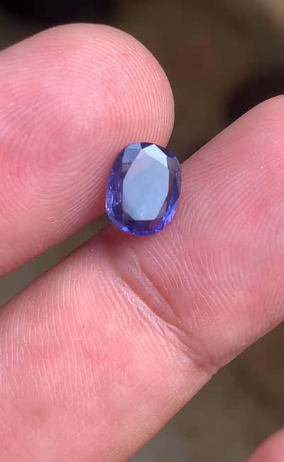Kashmir blue sapphire with certificate