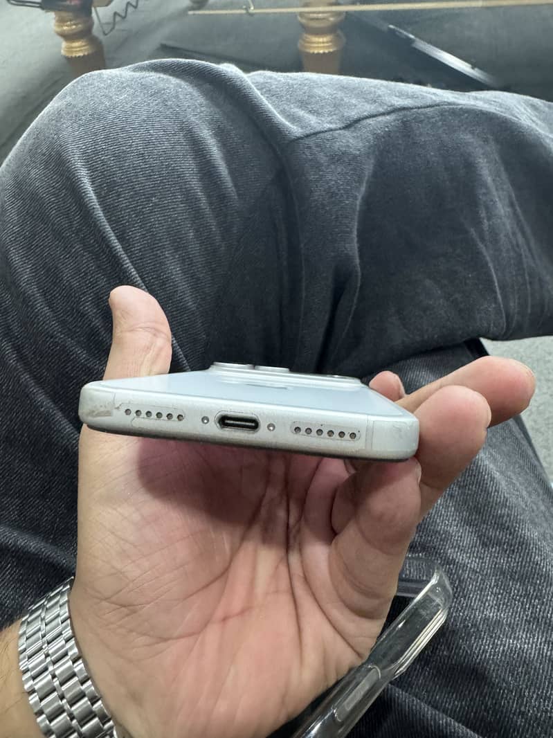 Apple iPhone 17 Pro Max 1