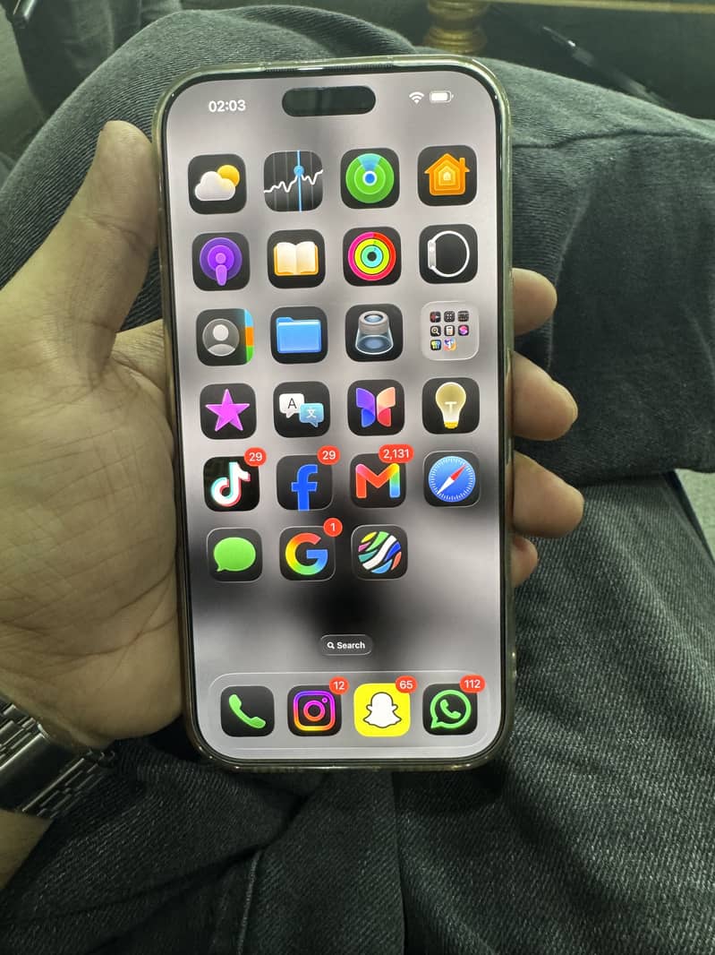 Apple iPhone 17 Pro Max 5