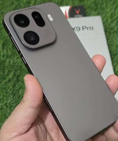 OPPO Find x9pro