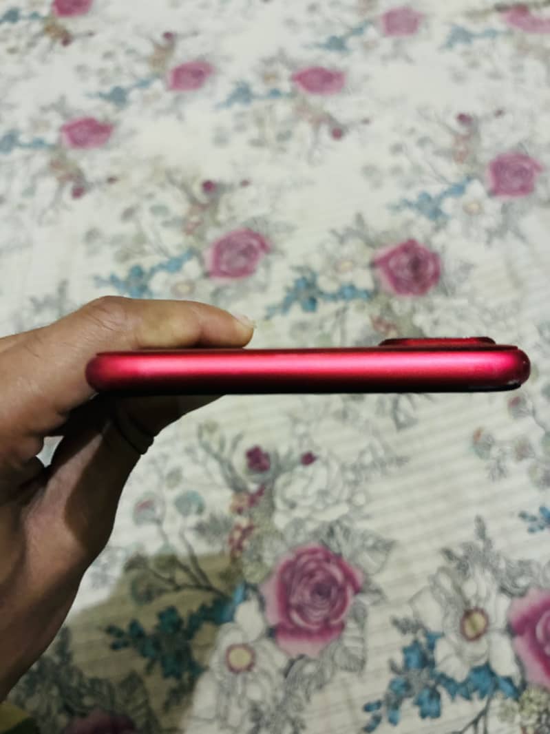 Apple iPhone 8 Plus 6