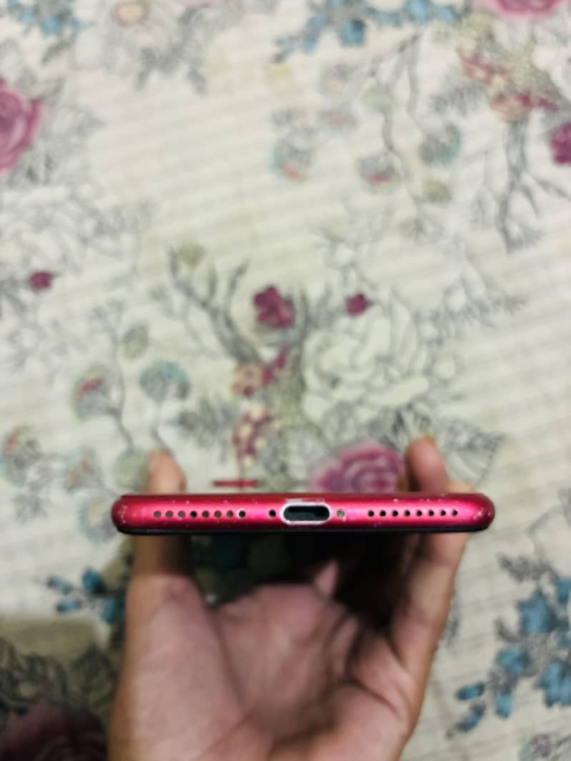 Apple iPhone 8 Plus 7