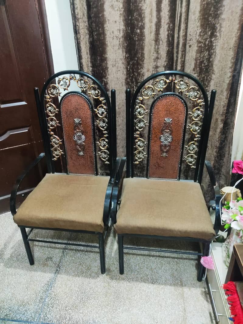L shaped sofa with chairs and table 1