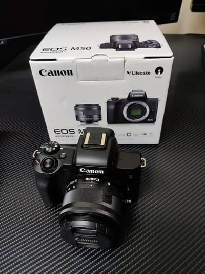Canon EOS M50 + EF-M 18-55mm Lens | 2 Batteries | Box & Charger