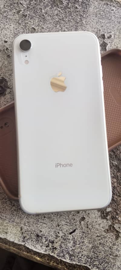 Apple iPhone XR