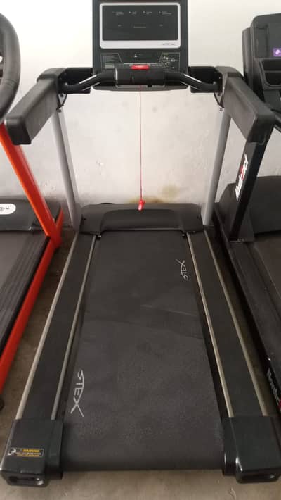TREADMILL/GYM/CYCLE/SPIN BIKE/USED TREADMILL/OLD TREADMILL
