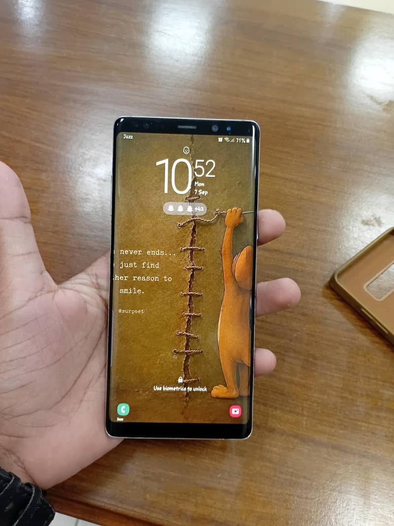 Samsung Mobile Note 8 5