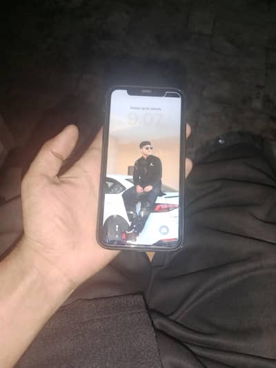 Apple iPhone XR
