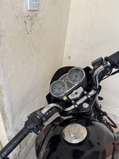 Honda CB 150 F