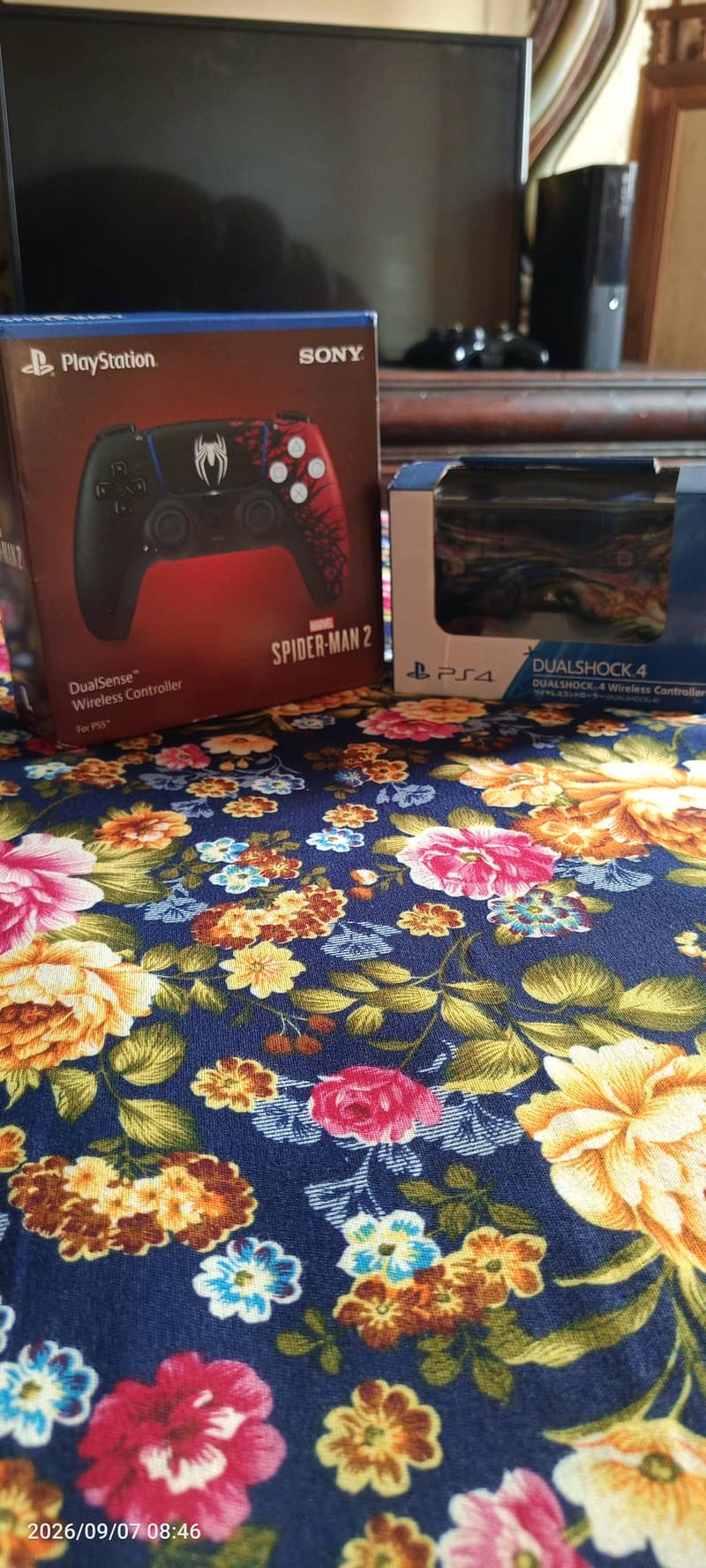 Gaming controllers for ps4, pc 0