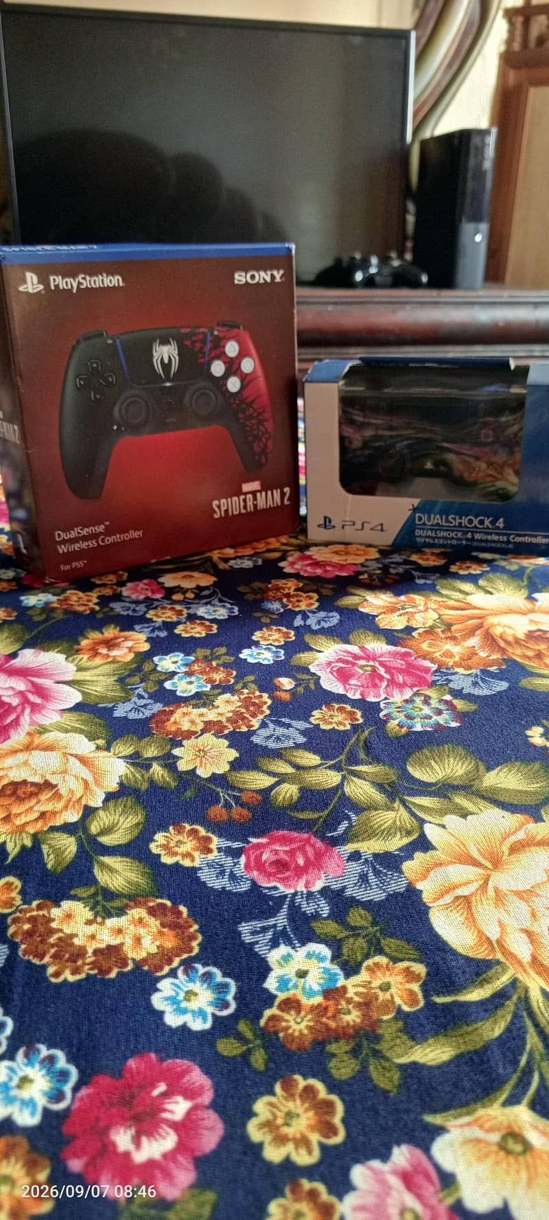 Gaming controllers for ps4, pc 1