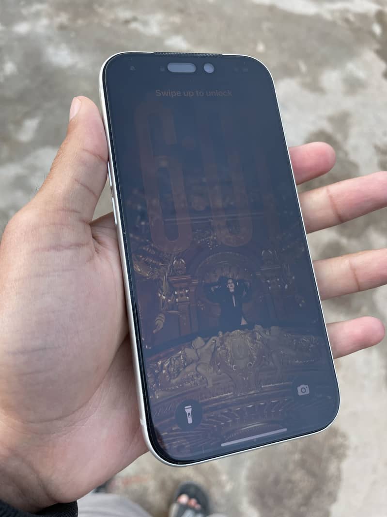 Apple iPhone 17 Pro Max 1