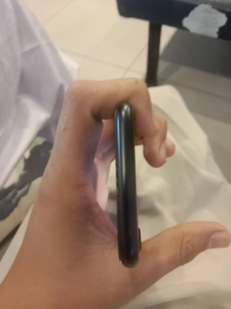 Apple iPhone SE 4