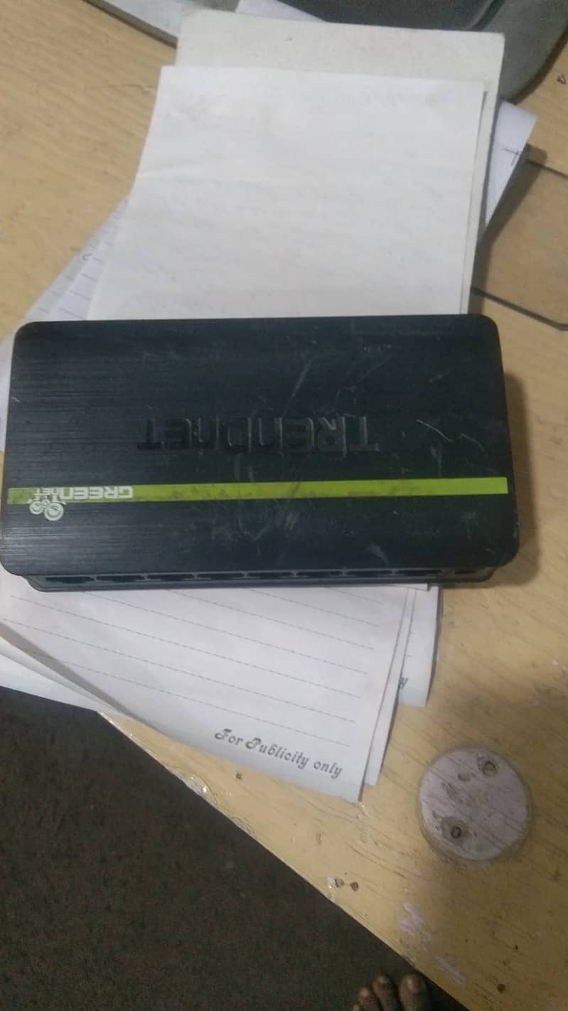 TrendNet Network 8-port Switch 1