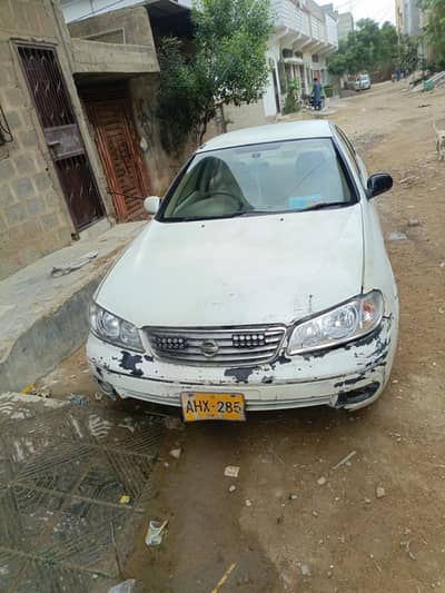 Nissan Sunny 2005