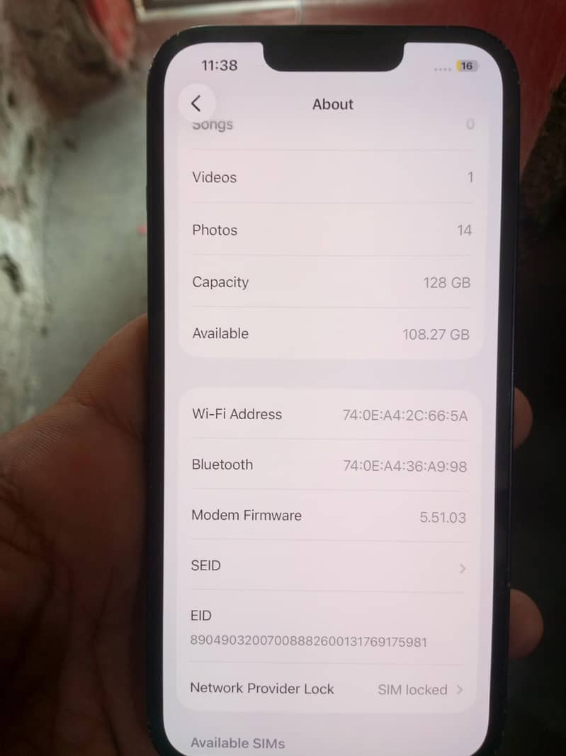 Apple iPhone 13 1