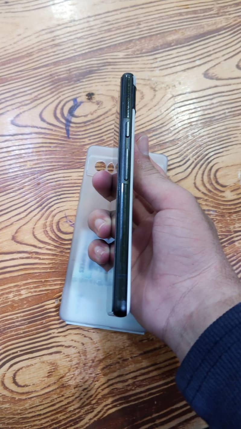 Google Pixel 6a 4