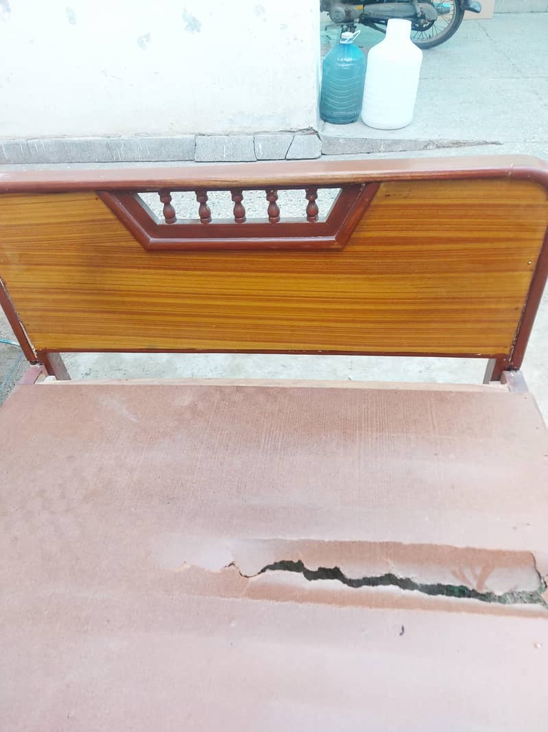 woden  bed 1pc 1