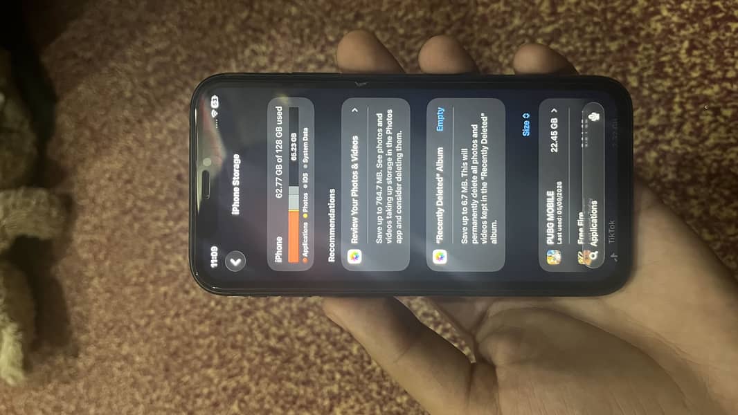 Apple iPhone 11 7