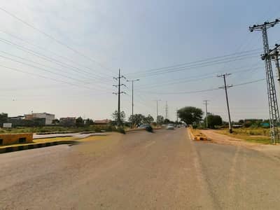 4 Marla Commercial Plot For Sale In Block Pine Avenue Road, Near Edenabad Society, Lahore