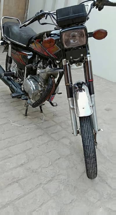 Honda CG 125, 2021 Model Black for Sale
